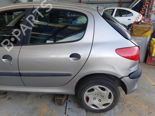 Fuse box PEUGEOT 206 Hatchback (2A/C) 1.4 HDi eco 70 | BP25606873E1 