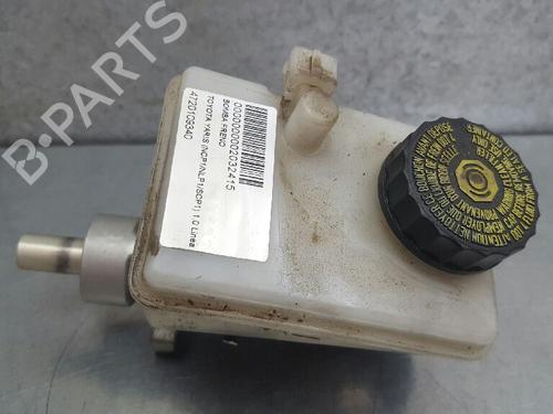 Brake master cylinder TOYOTA YARIS (_P1_) 1.0 (SCP10_, SCP10R) | BP12735742M77 