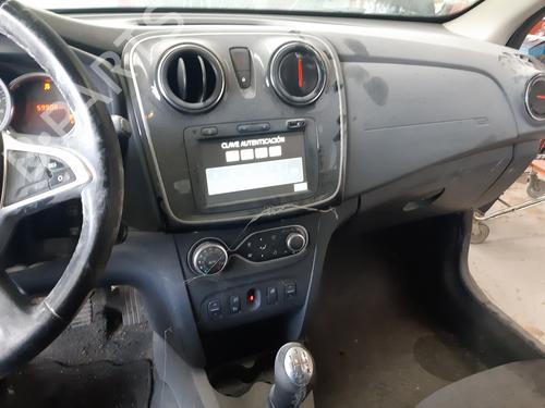 Oliekøler DACIA SANDERO II  | BP25743330M33 