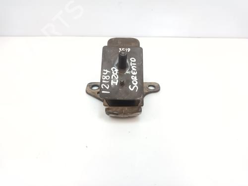 Engine mount KIA SORENTO I (JC)  | BP26004369M89 