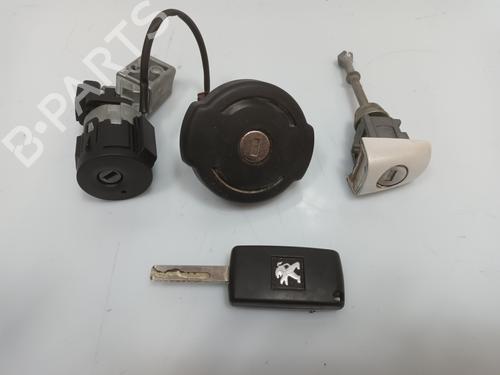 Used Electronic module PEUGEOT 3008 I MPV (0U_) 1.6 HDi (114 hp) 19288607
