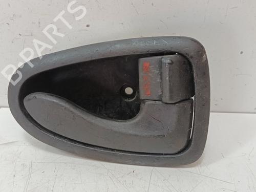Used Rear right interior door handle HYUNDAI ACCENT II (LC) 1.5 CRDi (82 hp) 16995364