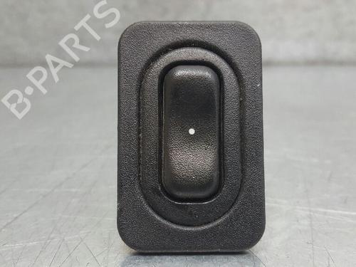Used Right front window switch Right front window switch OPEL CORSA C (X01) 1.4 (F08, F68) (90 hp) 12725030 12725030