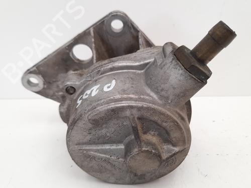 Used Vacuum pump PEUGEOT 205 I (741A/C) 1.7 Diesel (60 hp) 12780359