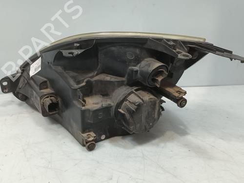 Right headlight FORD FIESTA V (JH_, JD_) 1.4 TDCi | BP29983854C29