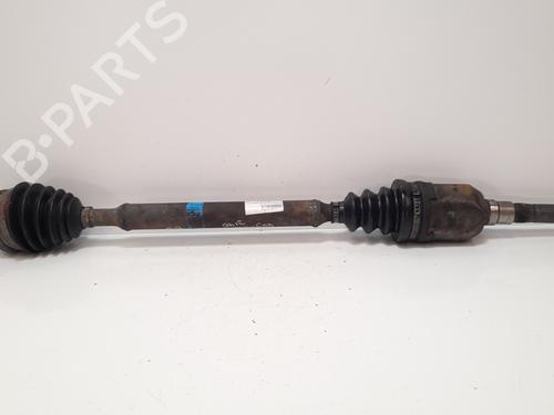 Used Right front driveshaft CHRYSLER VOYAGER II (ES) 2.5 TD (118 hp) 12687919
