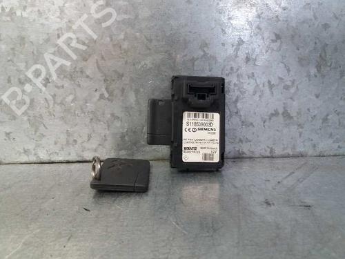 Used Ignition barrel RENAULT GRAND SCÉNIC II (JM0/1_) 1.6 (113 hp) 12700294