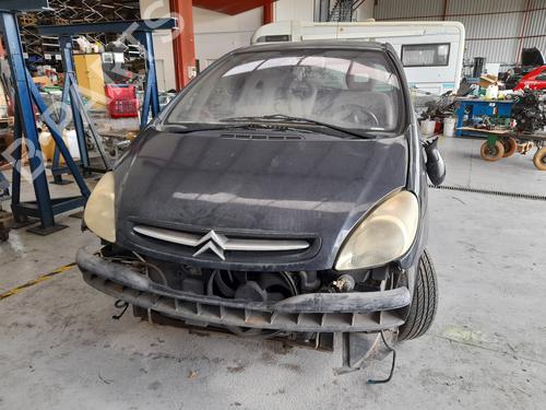 Engine control unit (ECU) CITROËN XSARA PICASSO (N68) 2.0 HDi | BP12775774M57