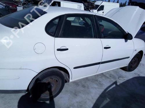 AC radiator SEAT CORDOBA (6L2) 1.4 16V | BP12805644M32