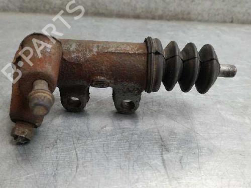 Clutch slave cylinder TOYOTA AVENSIS (_T22_) 1.8 i (AT221_, AT221R) | BP13972374M113 