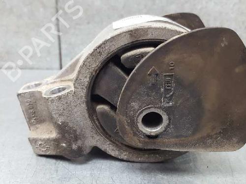Used Engine mount MITSUBISHI CARISMA (DA_) 1.8 (DA2A) (116 hp) 12724901