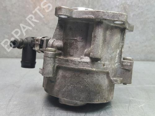 Used Vacuum pump RENAULT ESPACE IV (JK0/1_) 1.9 dCi (JK0U, JK0G) (120 hp) 12720382