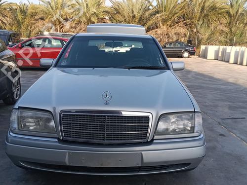 Brugte MERCEDES-BENZ C-CLASS (W202)  C 180 (202.018)  4560304