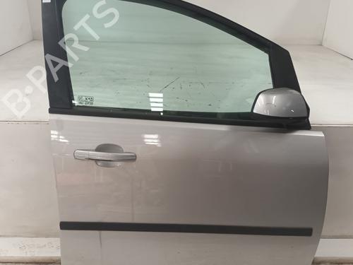 Used Right front door CHRYSLER VOYAGER IV (RG, RS) 2.5 CRD (141 hp) 32297702