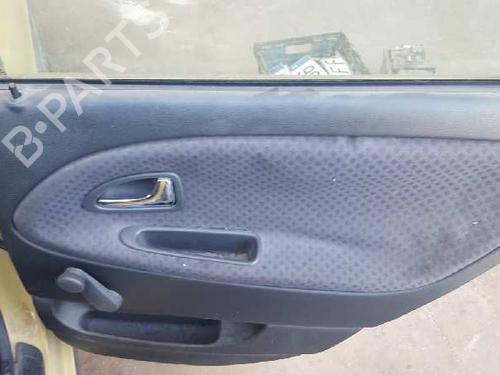 Gear lever VOLVO V40 Estate (645) 2.0 T | BP12747470M90