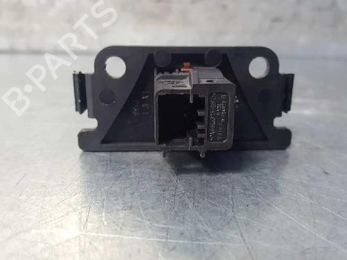 Advarselsbryter PEUGEOT 307 Break (3E) 2.0 HDI 110 | BP12713778I22