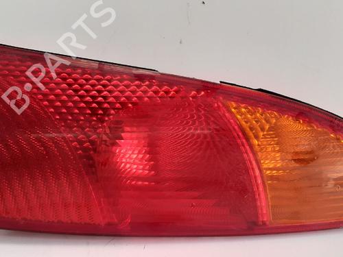 Feu arrière droit FORD FOCUS I (DAW, DBW) 1.8 TDCi (100 hp) 12719089