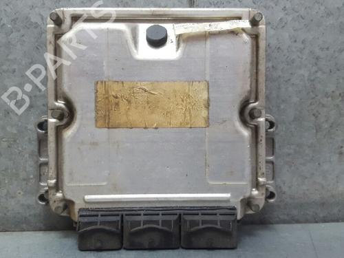 Used Engine control unit (ECU) RENAULT SCÉNIC I MPV (JA0/1_, FA0_) 1.9 dTi (JA1U) (80 hp) 12814378