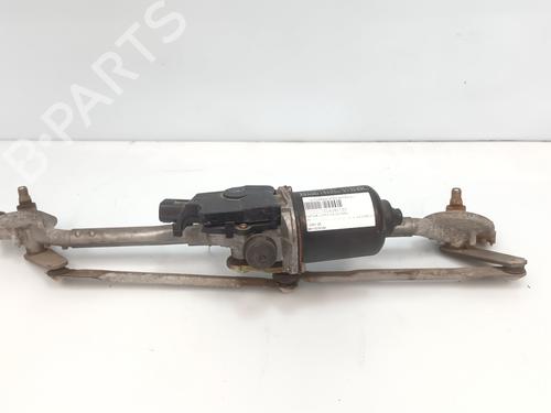 Used Front wiper motor TOYOTA COROLLA Verso (_E12_) 2.0 D-4D (CDE120_, CDE120R) (90 hp) 26961496