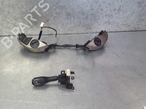 Used Steering wheel controls TOYOTA PRIUS Liftback (_W2_) 1.5 Hybrid (NHW20_, NHW20R) (112 hp) 12815309