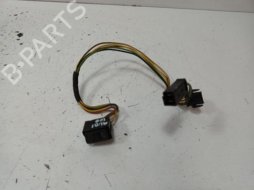 Used Right rear window switch AUDI 100 C4 Saloon (4A2) 2.6 (150 hp) 15959619