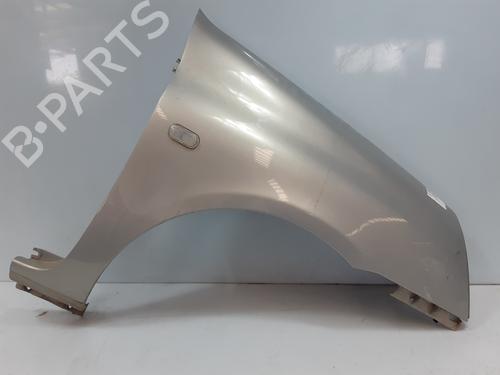 Used Right front fenders Right front fenders 38329782 38329782