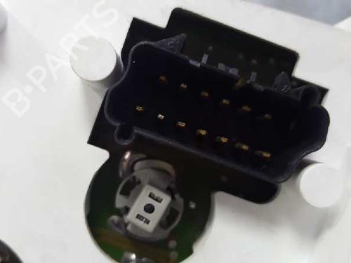 Instrument cluster CHRYSLER VOYAGER IV (RG, RS) 3.3 | BP12713645C47 