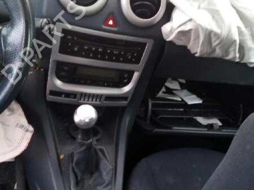 Left front window switch PEUGEOT 1007 (KM_) 1.4 HDi | BP12804700I27 