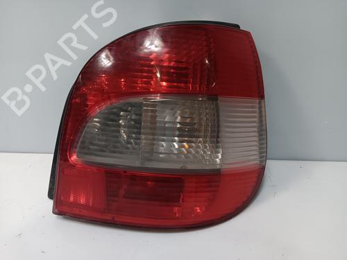 Feu arrière droit RENAULT SCÉNIC I MPV (JA0/1_, FA0_) 1.9 dTi (JA1U) (80 hp) 21559323