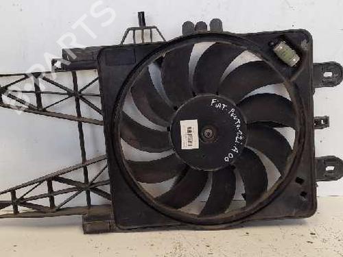 Used Radiator fan FIAT PUNTO Convertible (176_) 85 16V 1.2 (86 hp) 12710969