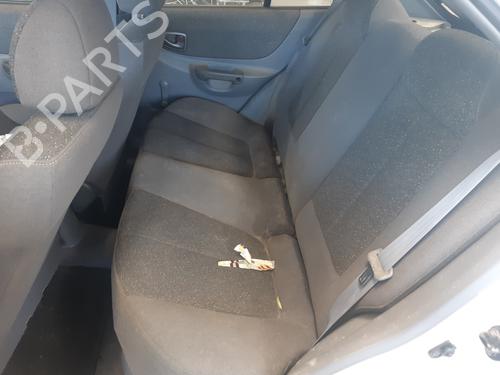 Høyre bak utvendig håndtak HYUNDAI ACCENT II (LC) 1.3 | BP27868309C130 