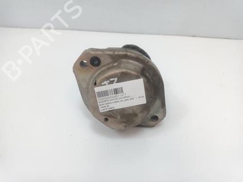 Used Engine mount Engine mount BMW 5 (E60) 525 i (218 hp) 34168231 34168231