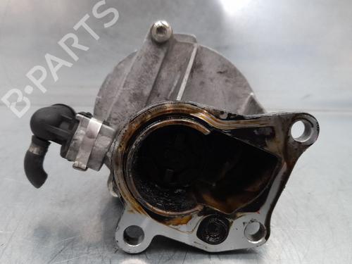 Used Vacuum pump RENAULT KANGOO / GRAND KANGOO II (KW0/1_) 1.5 dCi (106 hp) 12710931