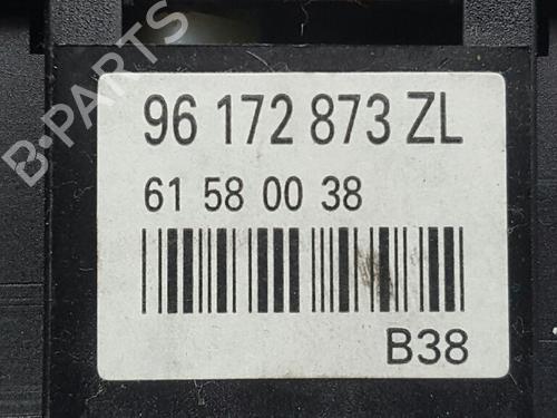 Used Steering column stalk CITROËN XSARA PICASSO (N68) 2.0 HDi (90 hp) 12735624