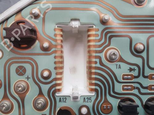Instrument cluster MITSUBISHI CARISMA (DA_) 1.6 (DA1A) | BP12812393C47 