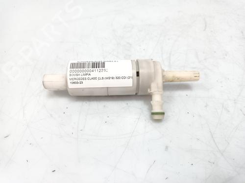 Used Washer pump MERCEDES-BENZ CLS (C219) CLS 320 CDI (219.322) (224 hp) 22189288