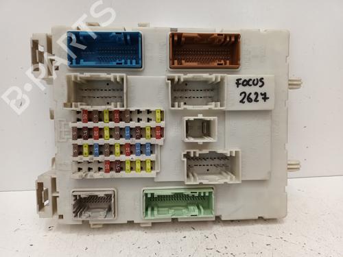 Used Fuse box FORD FOCUS III 1.0 EcoBoost (125 hp) 12815810