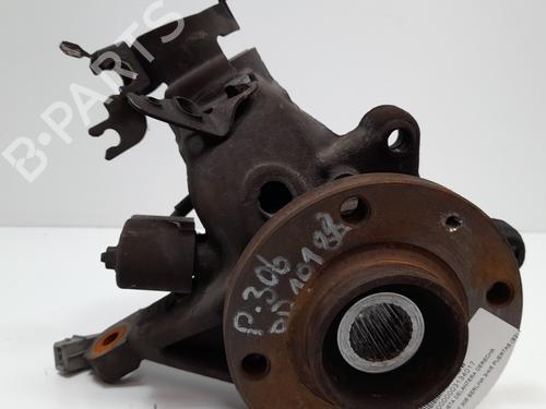 Used Right front steering knuckle PEUGEOT 306 (7B, N3, N5) 2.0 HDI 90 (90 hp) 13897740