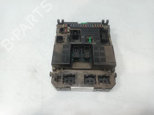 fuse-box-peugeot-307-3ac-2000-2001-2002-2003-2004-2005-2006-2007-2008-2009-2010-2011-2012-32211120 main image