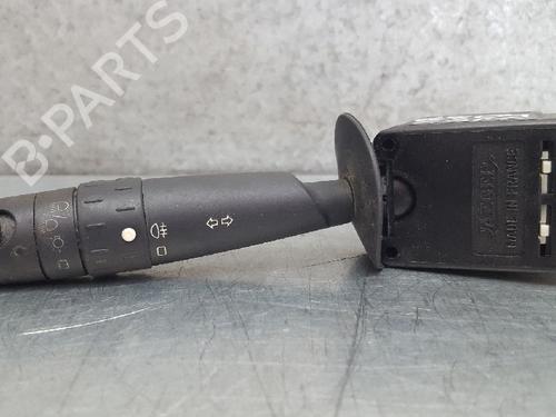 Used Headlight switch Headlight switch CITROËN XSARA Break (N2) 1.6 i (88 hp) 12742384 12742384