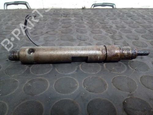 Used Injector VOLVO V40 Estate (645) 1.9 DI (95 hp) 12814337