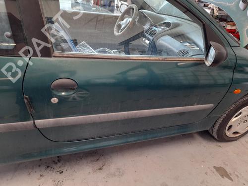 Achsschenkel links vorne PEUGEOT 206 Hatchback (2A/C) 1.1 i | BP12776993M25