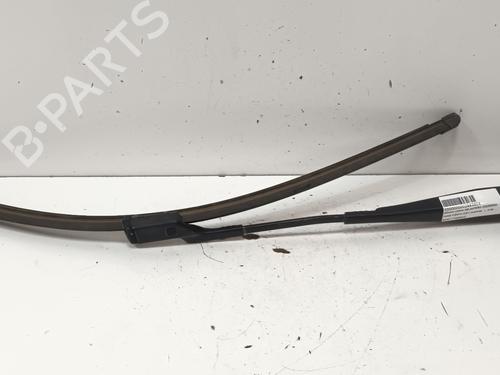 Used Front windshield wiper arm FORD FIESTA VI (CB1, CCN) 1.25 (82 hp) 13648874