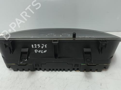 Instrument cluster VW POLO (9N_, 9A_) 1.4 TDI | BP24403973C47 
