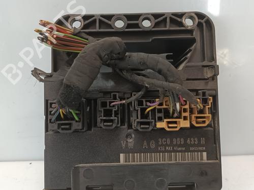Used Electronic module VW PASSAT B6 (3C2) [2005-2010]  22220362