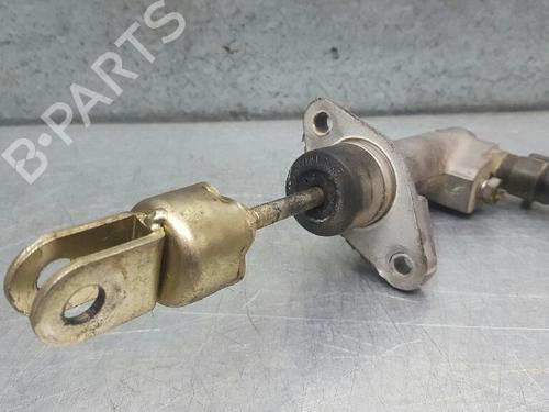 Clutch slave cylinder HYUNDAI LANTRA II Estate (J-2) 1.6 16V | BP13971069M113 