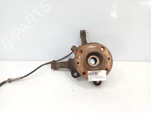 Used Left front steering knuckle RENAULT CLIO II (BB_, CB_) [1998-2016]  12755770