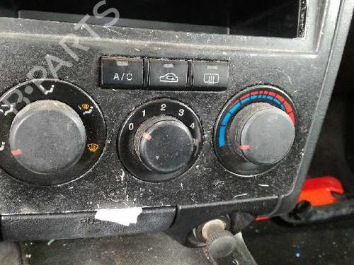Used Climate control HYUNDAI COUPE II (GK) 1.6 16V (105 hp) 12706595