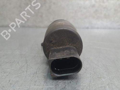 Washer pump LAND ROVER RANGE ROVER III (L322) 3.0 D 4x4 | BP13975177E24 