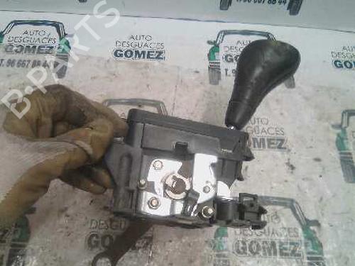 Used Gear lever MERCEDES-BENZ C-CLASS (W202) C 180 (202.018) (122 hp) 12746114